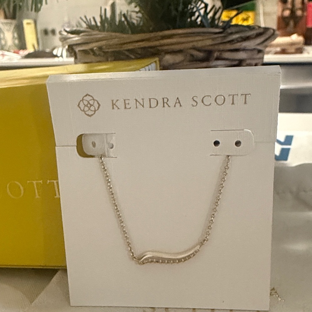 Kendra Scott Gold Jagger Pendant